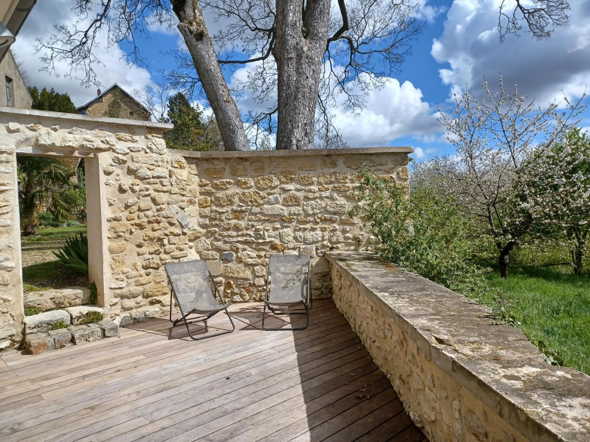 Le Verger Vaux-Sur-Seine Exteriör bild